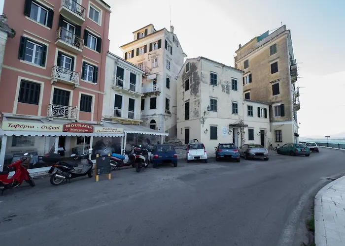 Little Corfu Town * Corfu (city)
