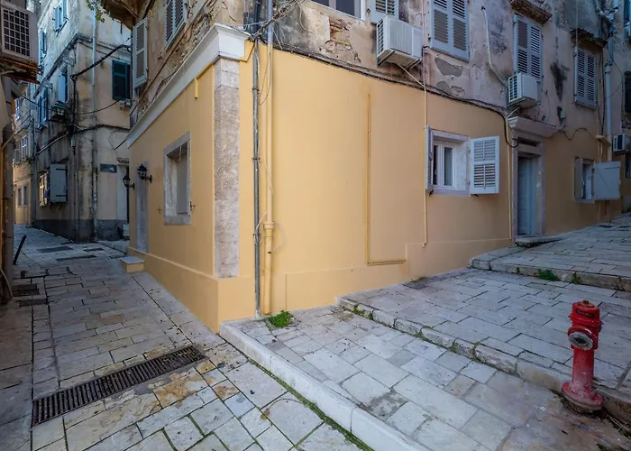 شقة Little Corfu Town *